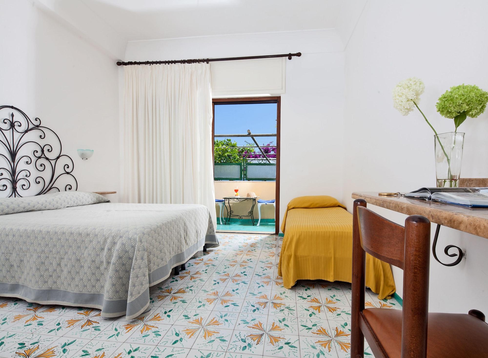 Hotel Pupetto Positano Esterno foto
