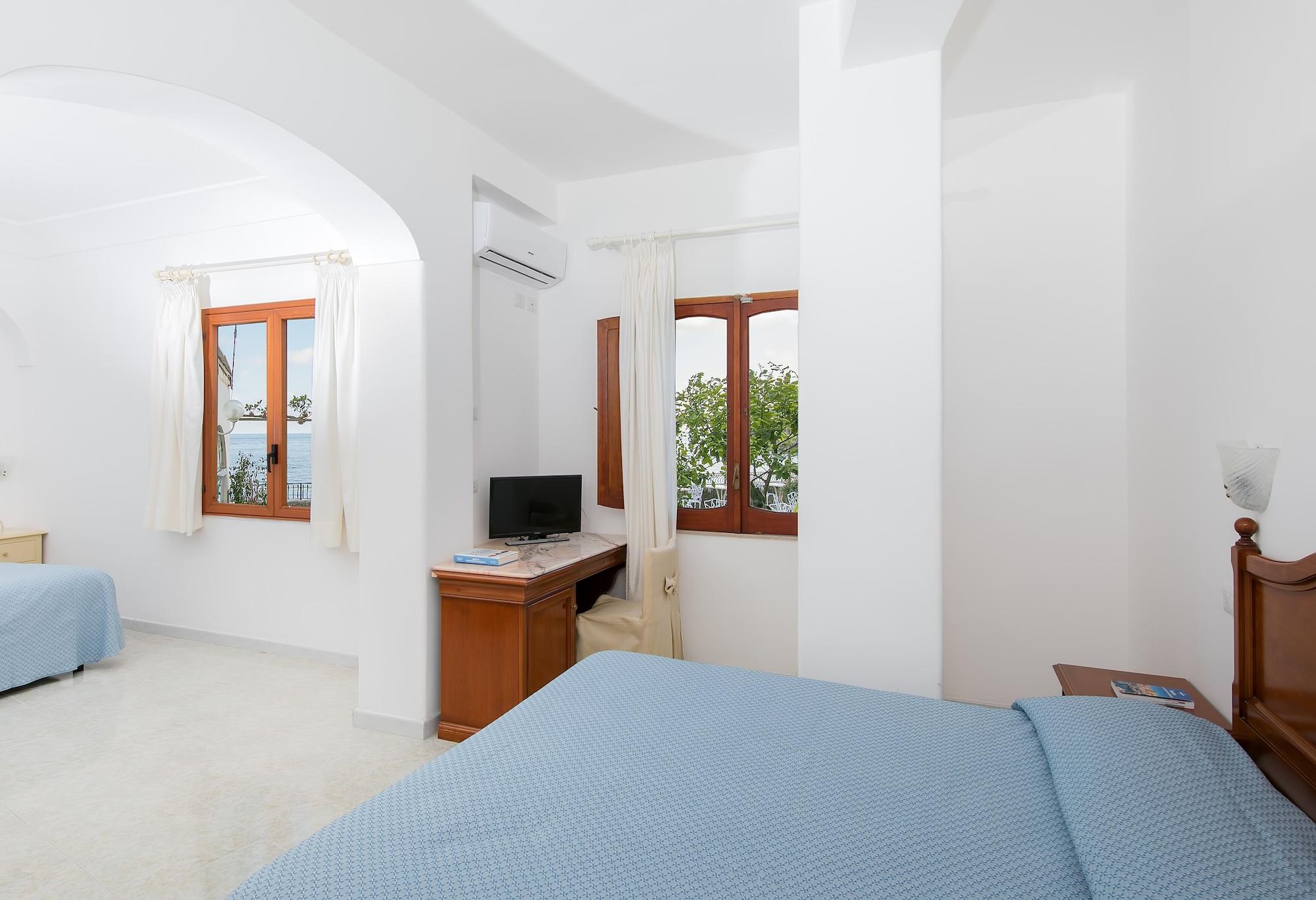 Hotel Pupetto Positano Esterno foto