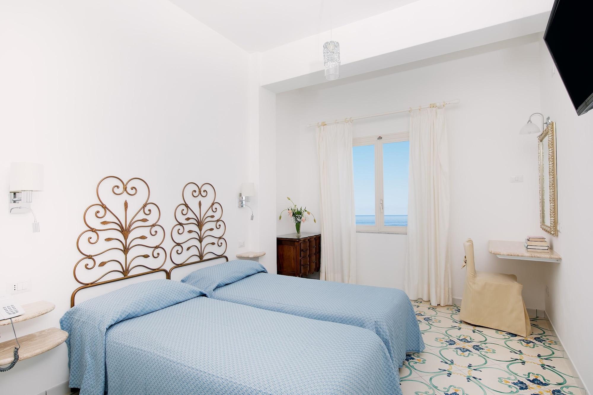 Hotel Pupetto Positano Esterno foto