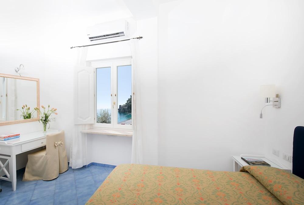 Hotel Pupetto Positano Esterno foto