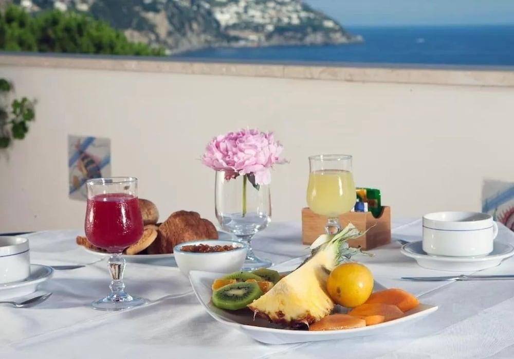 Hotel Pupetto Positano Esterno foto